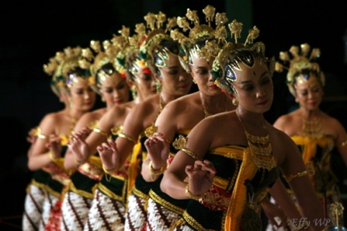 Jasa Dan Kostum Tari Tradisional Jakarta